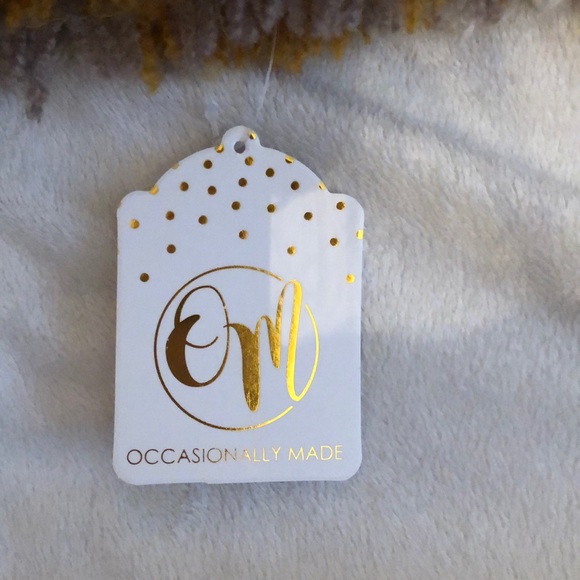 Large Gray and Yellow Scarve - Picture 2 of 2